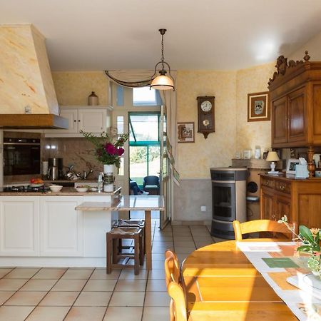Chambres D'Hotes Du Chalet De Caharet Pipriac ภายนอก รูปภาพ